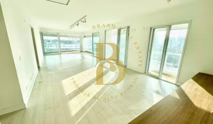 Apartamento a venda no bairro Campo Belo.