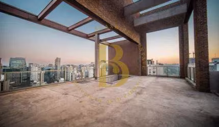 Cobertura com 542 m², 3 quartos sendo 3 suítes à venda no bairro Itaim Bibi.