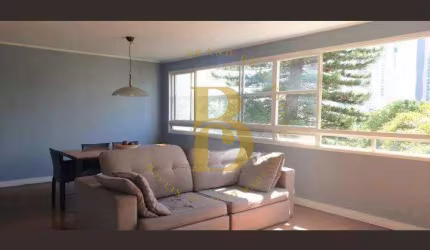 Apartamento com 130 m², 4 quartos sendo 1 suíte à venda no bairro Campo Belo.