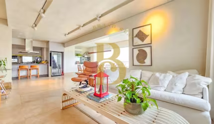 Cobertura primorosa, 229m², 3 suítes, e 3 vagas de garagem, com vista Livre á venda no Brooklin.
