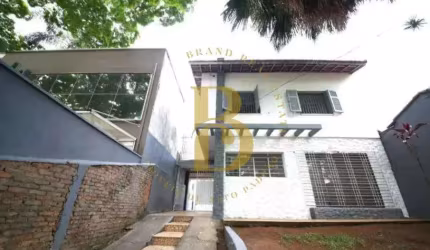 Casa com 230 m², 3 quartos sendo 0 suíte à venda no bairro Alto da Boa Vista.