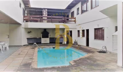 Casa com 1200 m², 6 quartos sendo 6 suítes à venda no bairro Jardim Paulista.