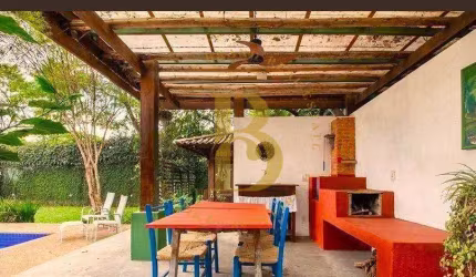 Casa com 720 m², 4 quartos sendo 4 suítes à venda no bairro Cidade Jardim.
