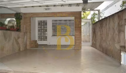 Casa com 300 m², 4 quartos sendo 0 suíte à venda no bairro Vila Nova Conceição.