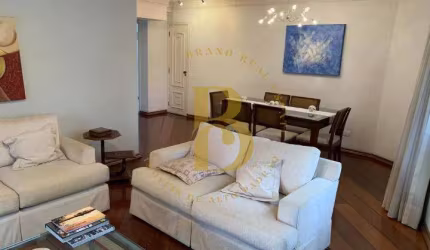 Apartamento com 118 m², 3 quartos sendo 1 suíte à venda no bairro Moema.