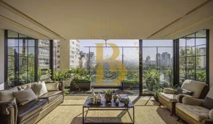 Cobertura com 475 m², 4 quartos sendo 4 suítes à venda no bairro Jardim Europa.