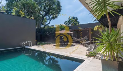 Casa com 600 m², 5 quartos sendo 5 suítes à venda no bairro Pacaembu.