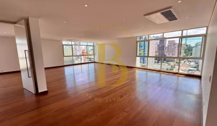 Apartamento com 455 m², 4 quartos sendo 4 suítes à venda no bairro Jardim América.