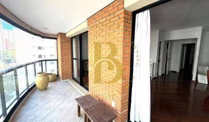Apartamento com 161 m², 3 quartos sendo 3 suítes à venda no bairro Moema.