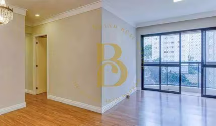 Apartamento com 96m², 3 quartos sendo 1 suíte à venda no bairro Moema.