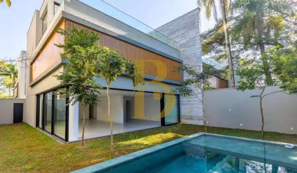 Casa de condomínio com 867 m², 4 quartos sendo 4 suítes à venda no bairro Brooklin.