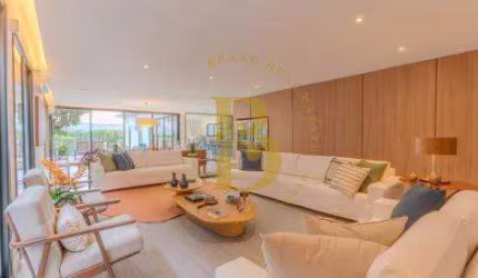 Casa com 485 m², 4 quartos sendo 4 suítes à venda no bairro Brooklin.