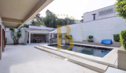 Casa com 480 m², à venda no bairro Alto de Pinheiros.