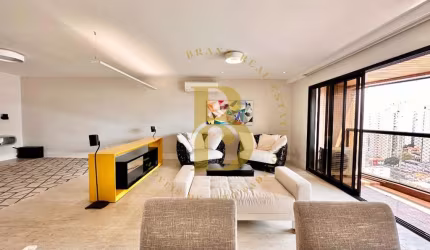Apartamento com 150m², reformado e bem próximo do Parque Ibirapuera.