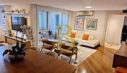Apartamento com 173 m², 5 quartos sendo 4 suítes à venda no bairro Morumbi.