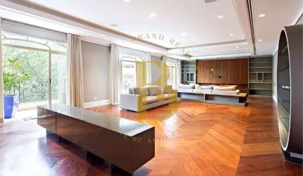 Apartamento com 455 m², 4 quartos sendo 4 suítes à venda no bairro Higienópolis.