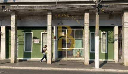 Comercial com 160 m²,  para alugar no bairro Itaim Bibi.