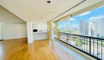 Apartamento com 215 m², 3 quartos sendo 3 suítes à venda em Perdizes