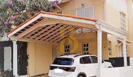 Casa de condomínio com 299.18 m², 3 quartos sendo 1 suíte à venda no bairro Granja Viana.
