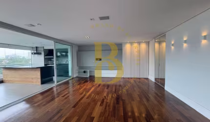 Apartamento reformado pra locação com 184 m², 3 suítes 3 Vagas para alugar no Campo Belíssimo.