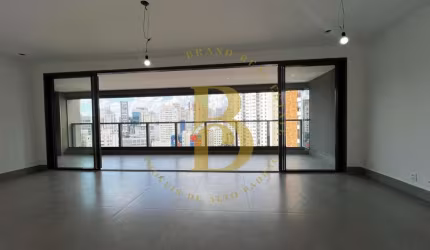 Apartamento com 154 m², 2 suítes e 2 vagas de garagem  à venda no bairro Vila Nova Conceição.