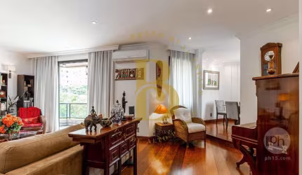 Apartamento com 200 m², 4 quartos sendo 3 suítes à venda no bairro Moema Pássaros.