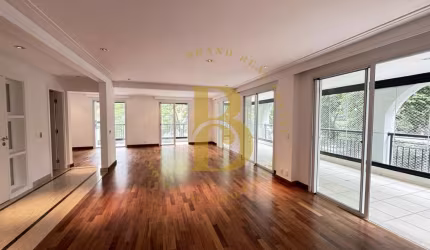 Apartamento com 250.0 m², para alugar no bairro Moema Pássaros.