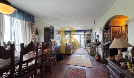 Apartamento com 313 m², 03 dormitórios em Moema.