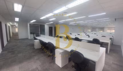 Comercial com 1093.0 m², à venda e locação no bairro Chácara Santo Antônio