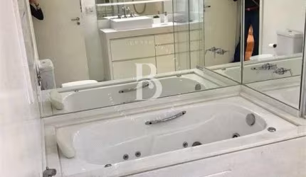 Apartamento com 3 quartos para alugar na Rua Canário, 160, Moema, São Paulo, 226 m2 por R$ 53.995