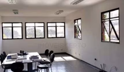 O seu novo lugar pra sua empresa a passos do Parque Vila Lobos - Hamburguesa