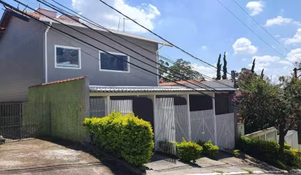 Casa em Cotia - Cond. Horizontal Park - 3 suítes, piscina. Próximo Shop. Granja Vianna!