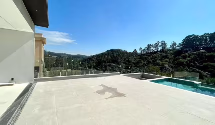 Vista exubetante, o conforto das cinco suítes e muita tranquilidade - campos do conde