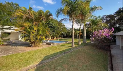 Fazendinha - R Uruana AT 3.500 m² ! 5 suítes, piscina, salão! PARA REFORMAR