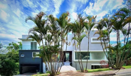 Casa - Chácara dos Lagos - ZERO KM! Moderna, linda, 4 suítes, vista!