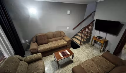 casa com 3 dormitórios e edícula em Presidente Altino 2 casas no mesmo quintal