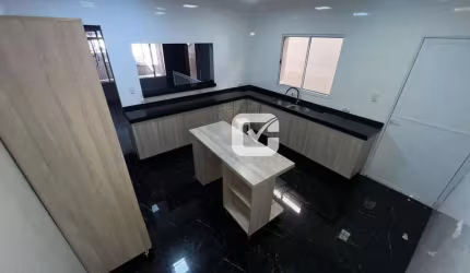 Casa de 3 dormitórios no bairro Veloso em Osasco com 2 vagas