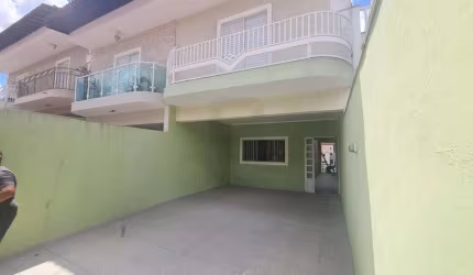 SOBRADO DE 145m² - 3 SUÍTES - 4 VAGAS - À VENDA – BELA VISTA, OSASCO/SP