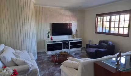 SOBRADO DE 283M² 3 DORMITÓRIOS SENDO 2 SUÍTES 3 VAGAS E UM SALÃO VILA HERMINIA