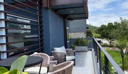 Vista pra mata, mobiliada, decorada e muita modernidade, e no melhor do Genesis 2
