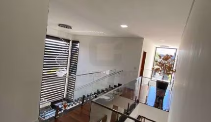 Mobiliada e Decorada, em uma alameda gostosa e quatro boas suítes - genesis 2