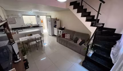 Oportunidade: Sobrado à Venda - 2 Dormitórios, 65 m² - Jardim Veloso, Osasco/SP - R$ 320.000,00