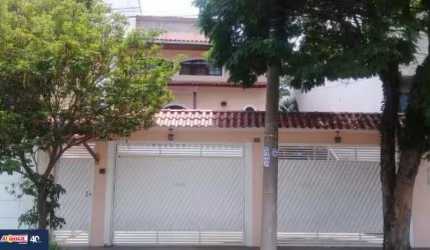 BELÍSSIMO SOBRADO JD. CITY -4 DORMS. 5 VAGAS - 250 M2 TERRENO