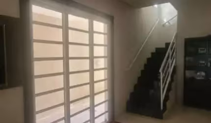 SOBRADO COM 3 DORMITÓRIOS SENDO 1 SUITE  A VENDA,200 m² Parque Flamengo - Guarulhos - SP