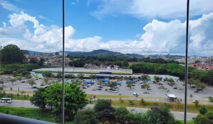 Apartamento no cond. Parque Ventura, ao lado do Shop. Maia com 100 m2