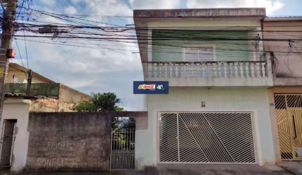 SOBRADO COM 3 QUARTOS EM TERRENO 10X25, SENDO MEIO LOTE TERRENO LIMPO NO CARMELA I EM GUARULHOS, SP