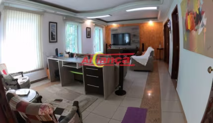 Bela casa térrea, no Jardim Zaira, região central de Guarulhos, terreno de 250 m2, área construída d