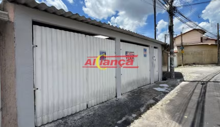 Casa grande com 2 dormitórios e Edícula na Vila Rosália