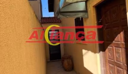 SOBRADO COM 3 DORMITÓRIOS SENDO 1 SUITE A VENDA,  250 M² - Jardim Tranqüilidade - Guarulhos - SP