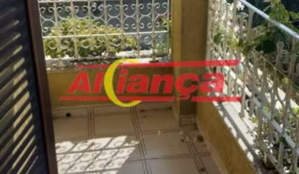 SOBRADO COM 3 QUARTOS SENDO 3 SUÍTES A VENDA, 300 m² JARDIM SÃO ROBERTO - GUARULHOS/SP